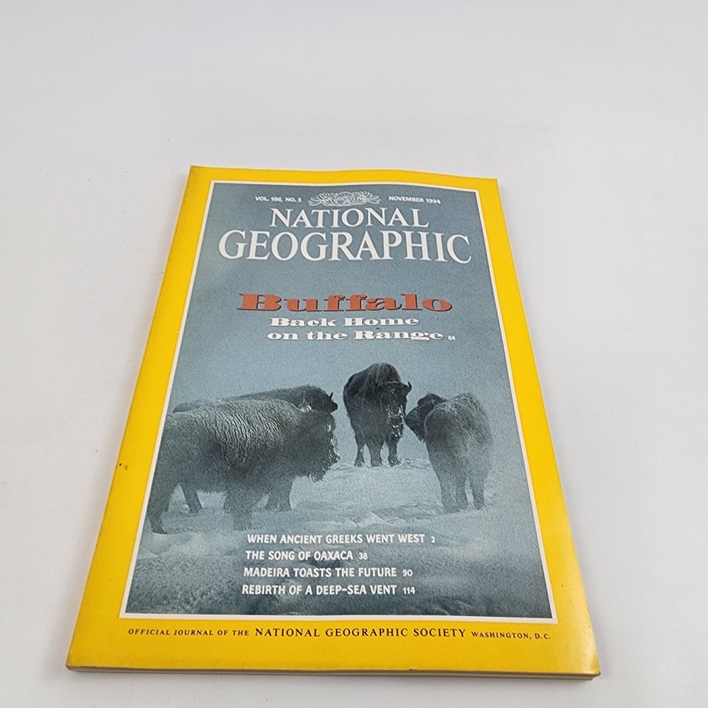 National Geographic Magazine November‎ 1994 No Insert